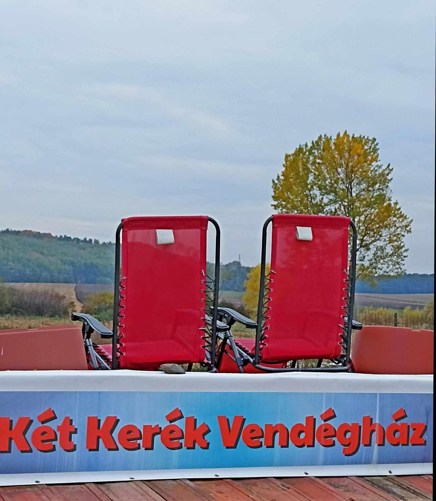 Ket Kerek Vendeghaz Apartment Patvarc Екстериор снимка